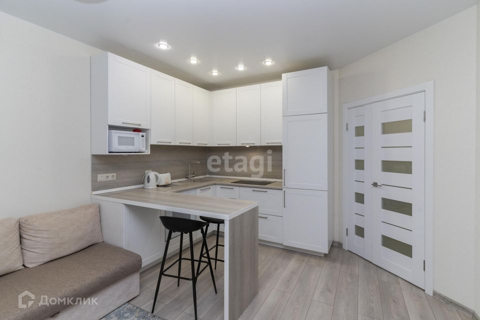 Продаётся 1-комнатная квартира, 38 м²