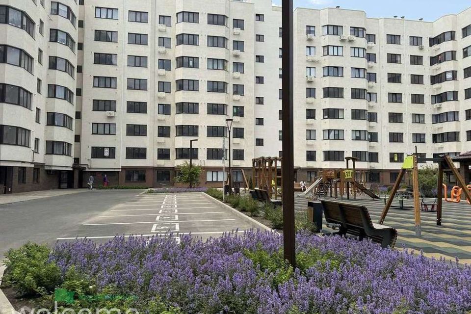 Продаётся 2-комнатная квартира, 71 м²