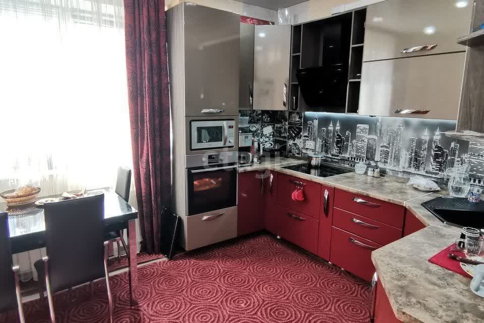 Продаётся 3-комнатная квартира, 79 м²