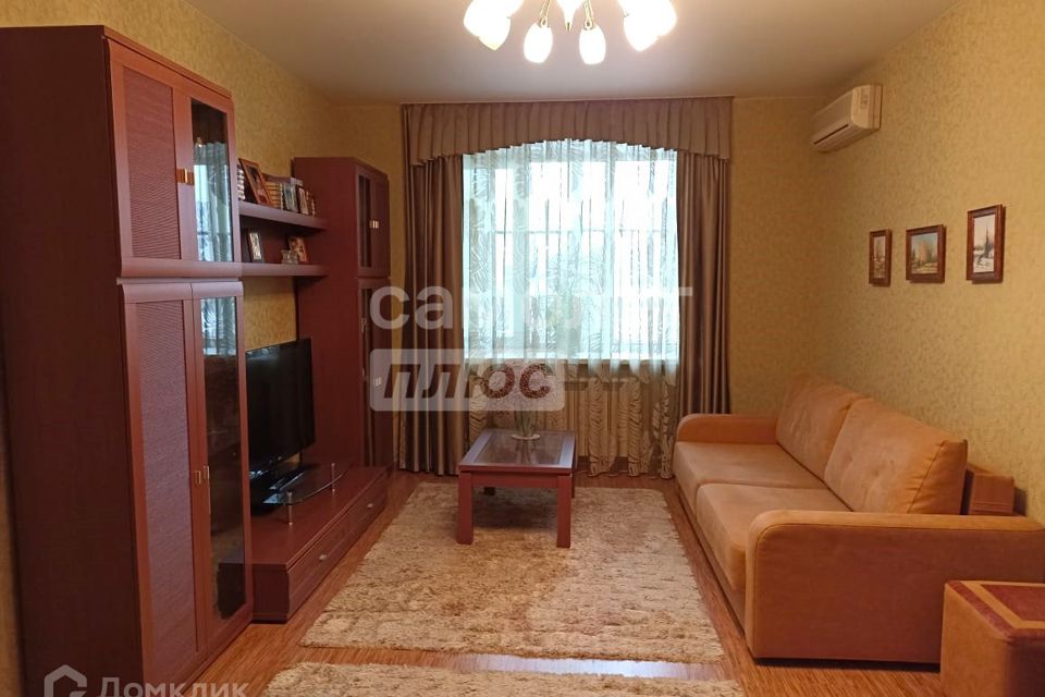 Продаётся 1-комнатная квартира, 45.2 м²