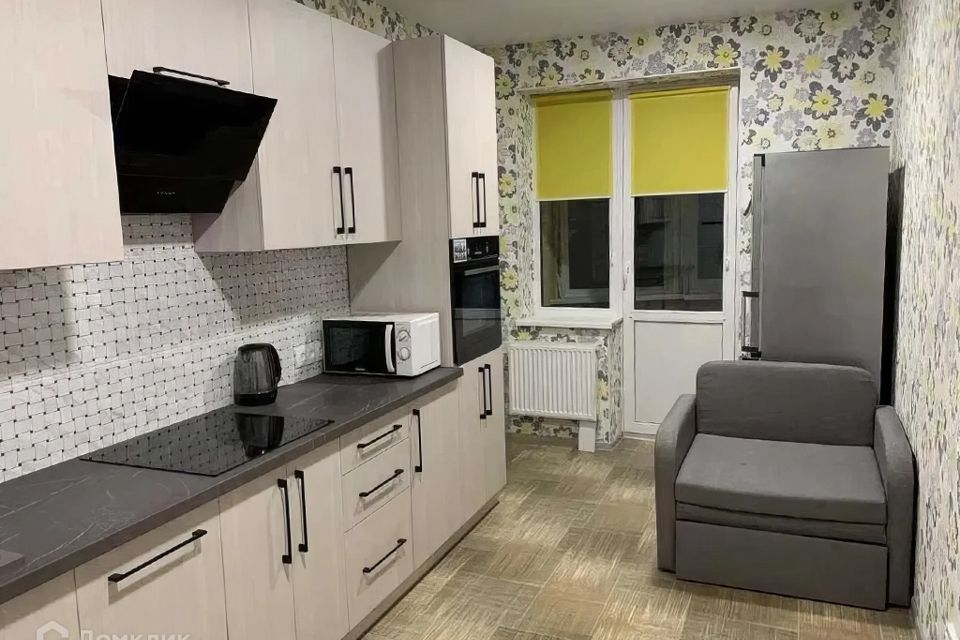 Продаётся 1-комнатная квартира, 41.1 м²