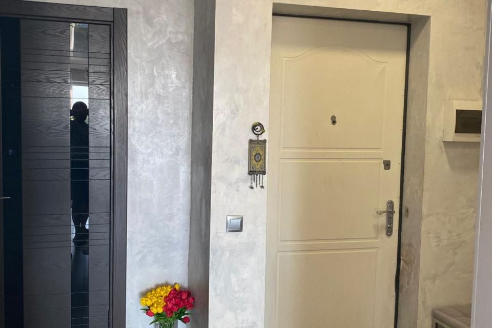 Продаётся 2-комнатная квартира, 95 м²