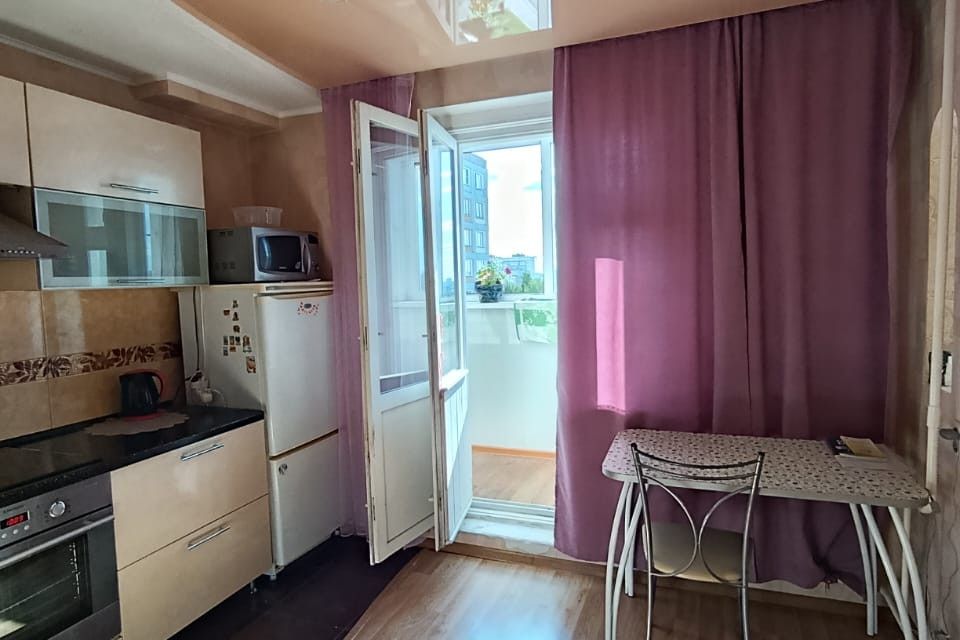 Продаётся 1-комнатная квартира, 50.4 м²
