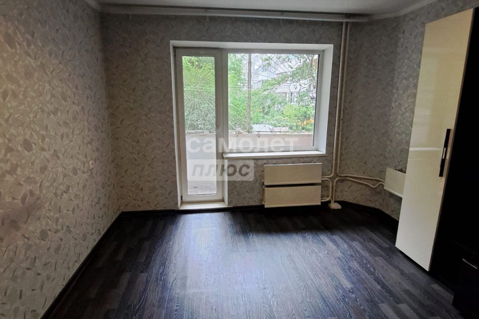 Продаётся 1-комнатная квартира, 37.9 м²