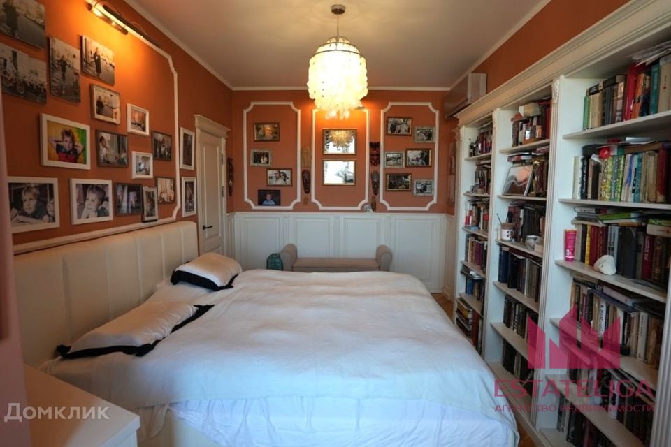 Продаётся 4-комнатная квартира, 89 м²