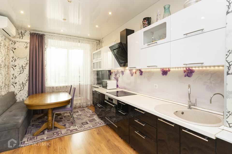 Продаётся 2-комнатная квартира, 74.3 м²
