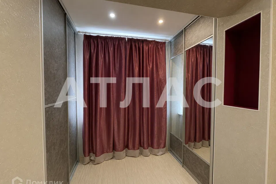 Продаётся 3-комнатная квартира, 57.1 м²