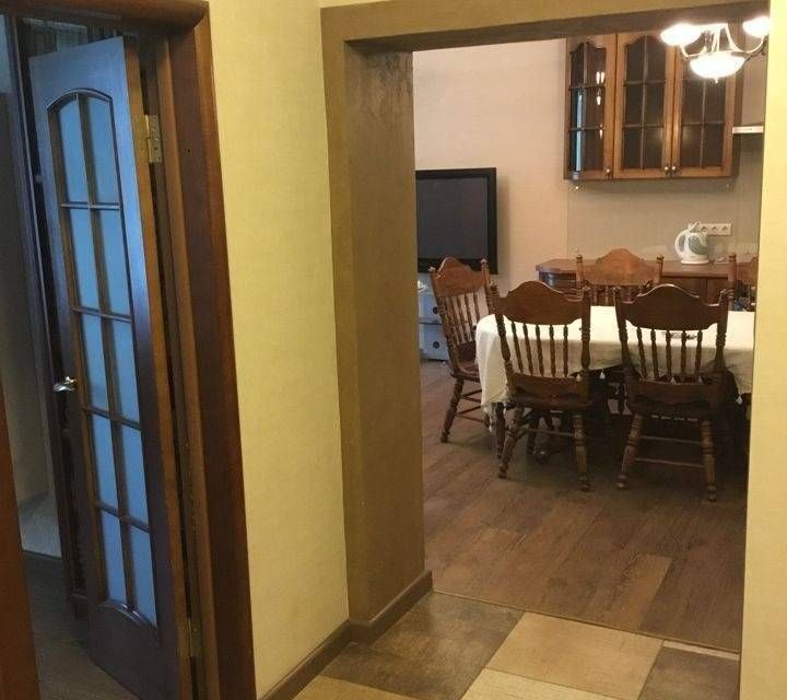Сдаётся 3-комнатная квартира, 120 м²