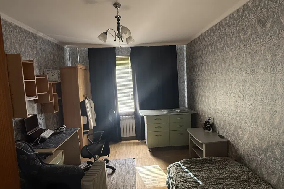 Продаётся 3-комнатная квартира, 62.4 м²