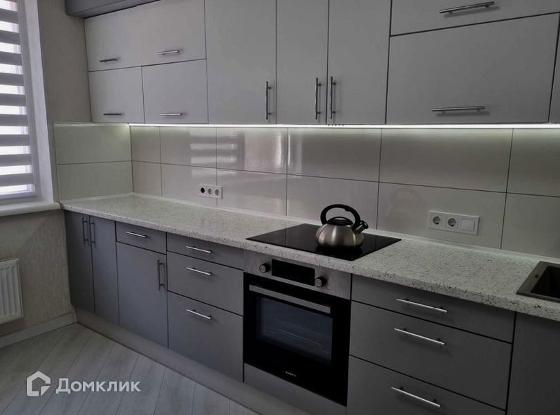 Сдаётся 2-комнатная квартира, 58.7 м²