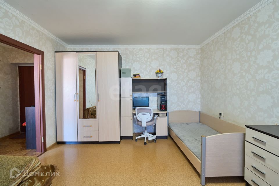 Продаётся 1-комнатная квартира, 37.2 м²