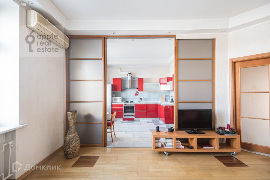 Сдаётся 2-комнатная квартира, 69 м²