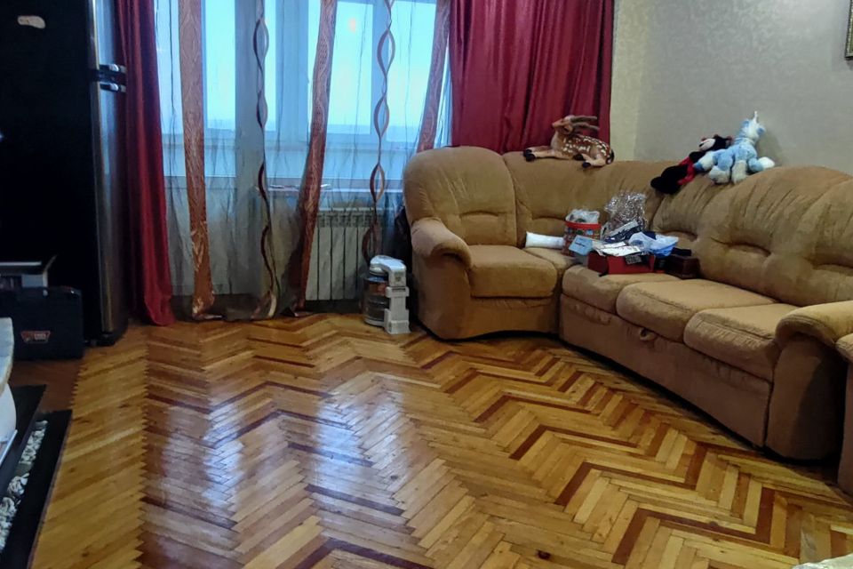 Продаётся 4-комнатная квартира, 78.5 м²