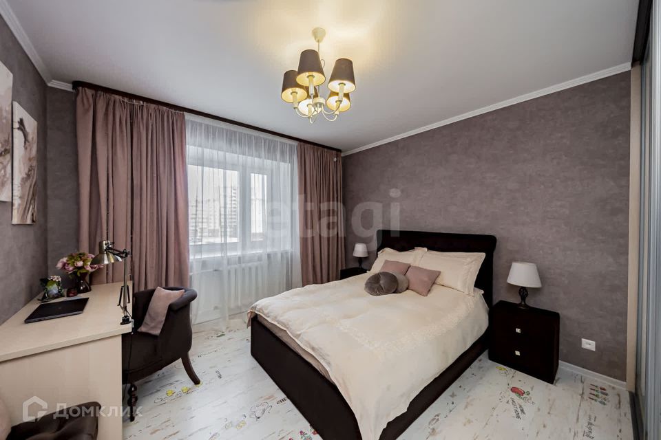 Продаётся 3-комнатная квартира, 92 м²