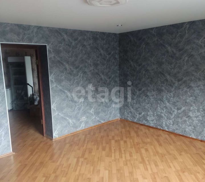 Продаётся 3-комнатная квартира, 103.7 м²