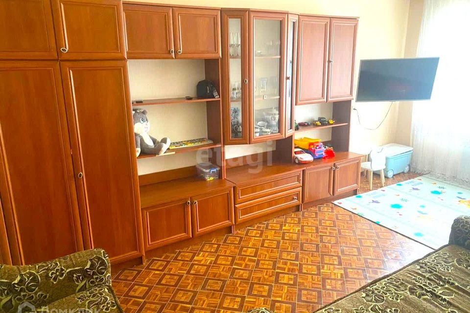 Продаётся 3-комнатная квартира, 74.2 м²