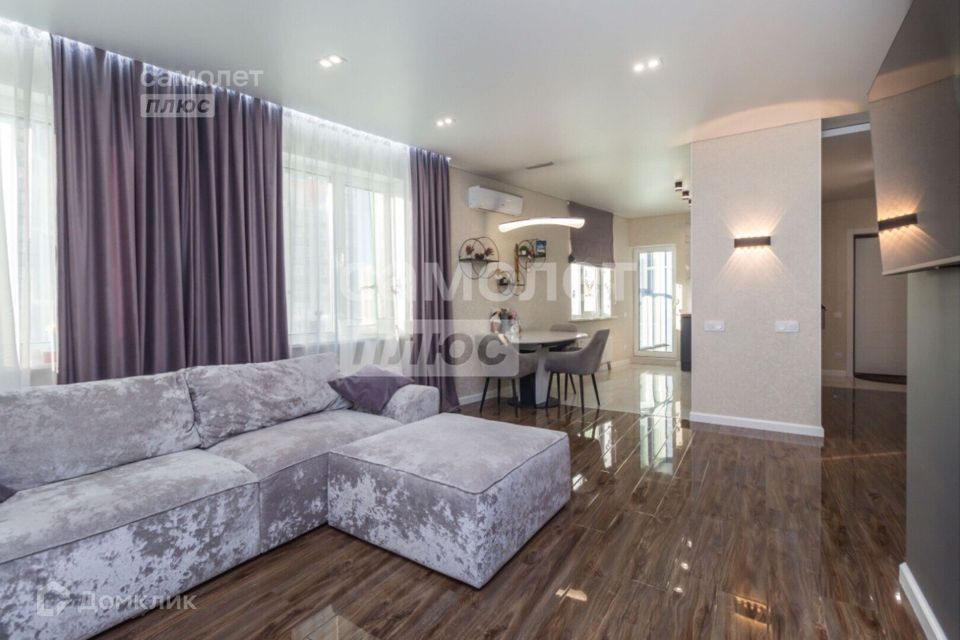 Продаётся 3-комнатная квартира, 81.2 м²