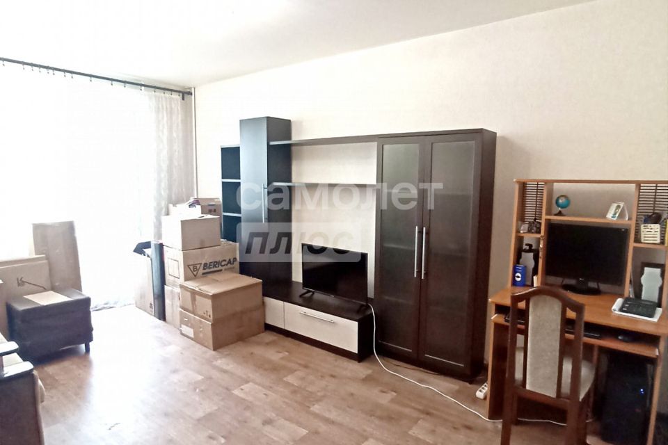Продаётся 1-комнатная квартира, 38.6 м²