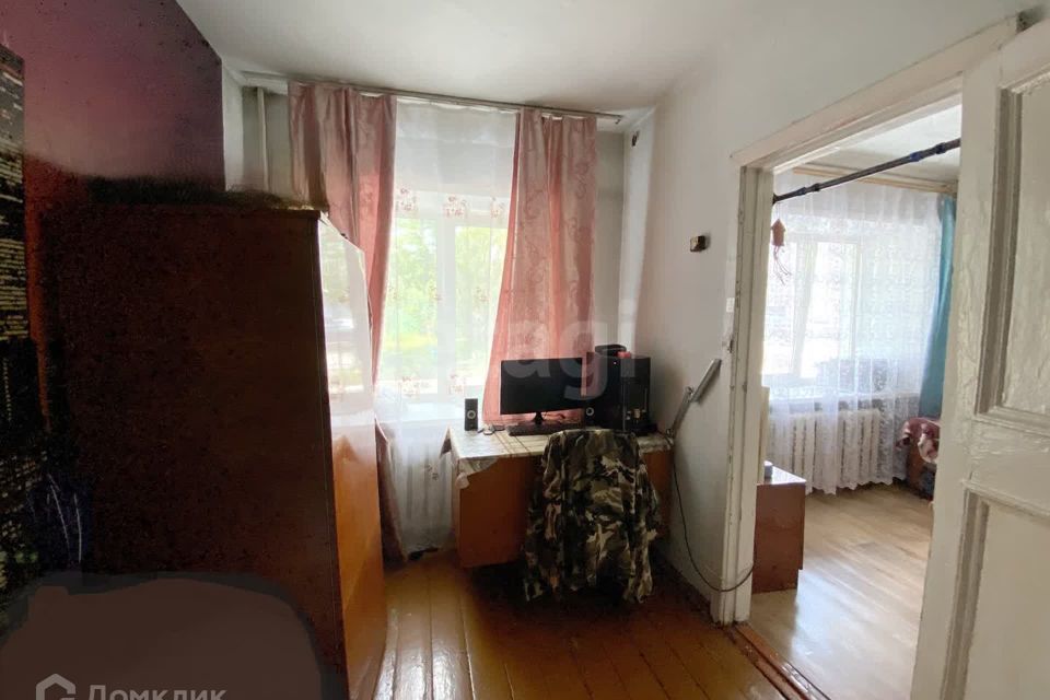 Продаётся 3-комнатная квартира, 54.6 м²