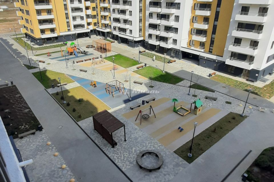 Продаётся 3-комнатная квартира, 81.2 м²