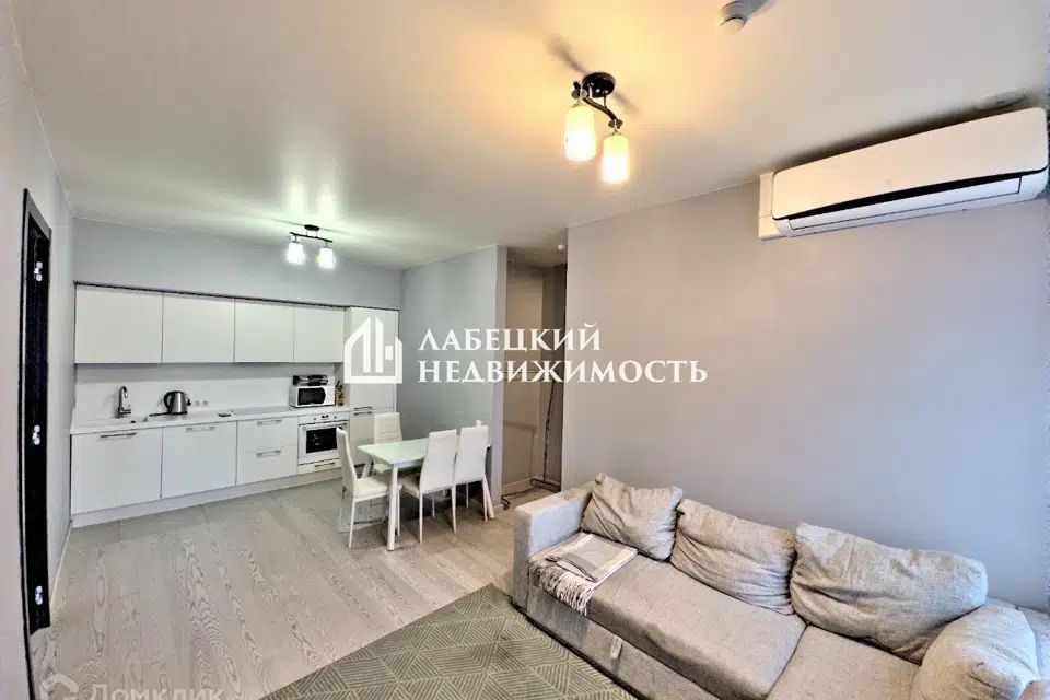 Продаётся 3-комнатная квартира, 64.2 м²