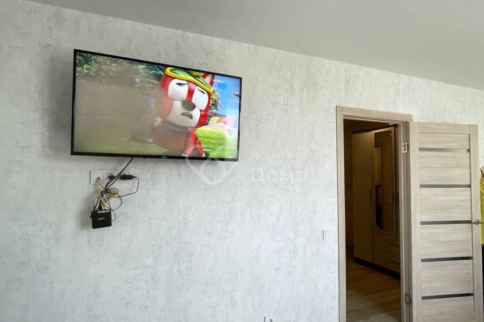 Продаётся 1-комнатная квартира, 38.3 м²