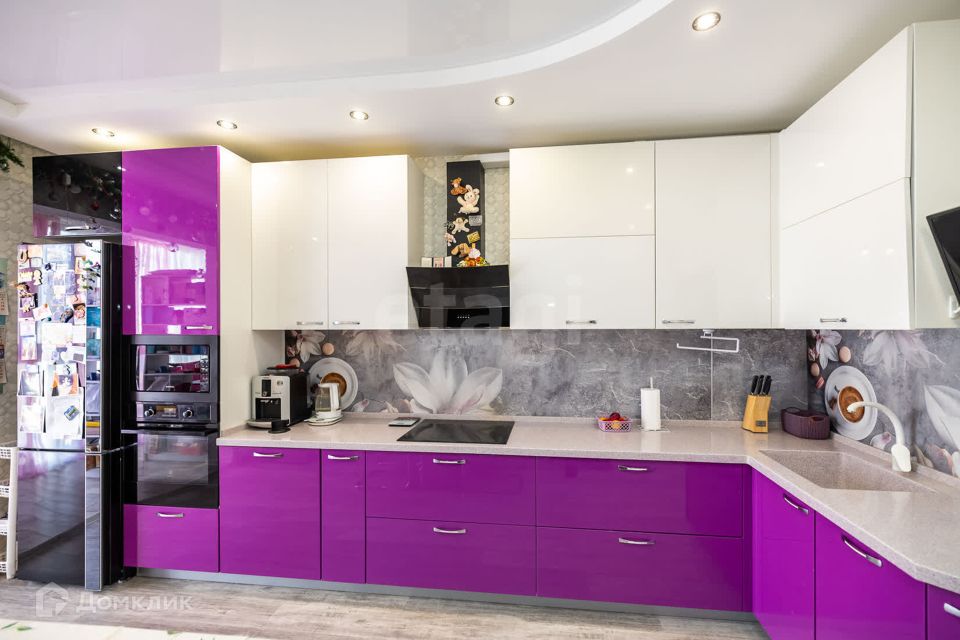 Продаётся 2-комнатная квартира, 78.2 м²