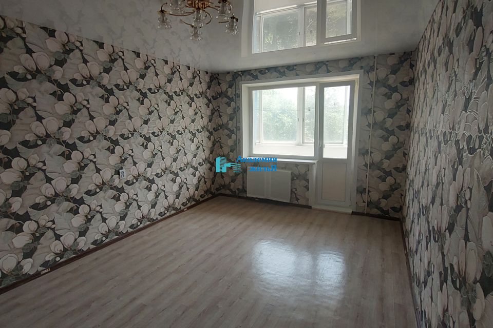 Продаётся 1-комнатная квартира, 37 м²