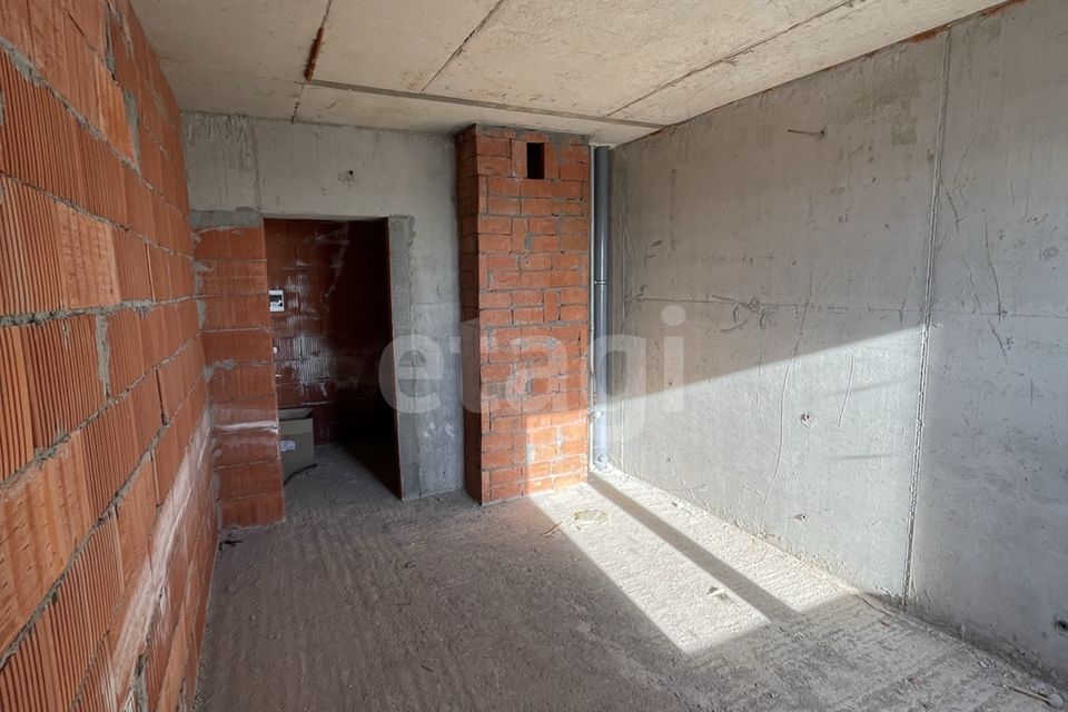 Продаётся 1-комнатная квартира, 53.1 м²