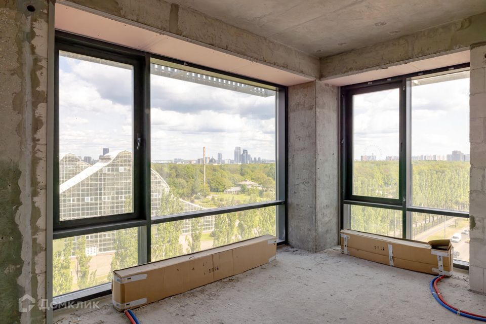 Продаётся 4-комнатная квартира, 113 м²