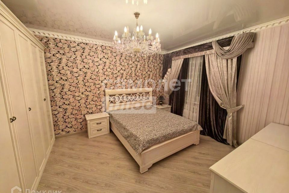 Продаётся 2-комнатная квартира, 71.8 м²