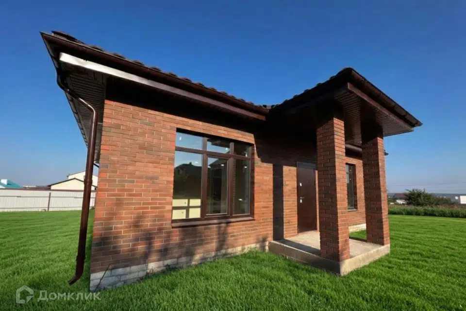 Продаётся 1-этажный дом, 135 м²