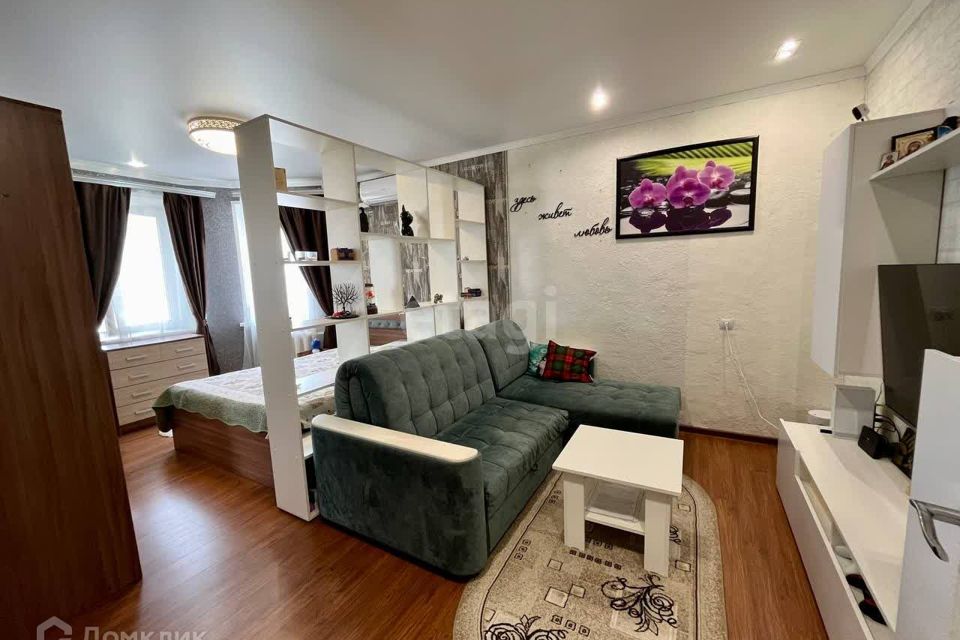 Продаётся 1-комнатная квартира, 35.8 м²