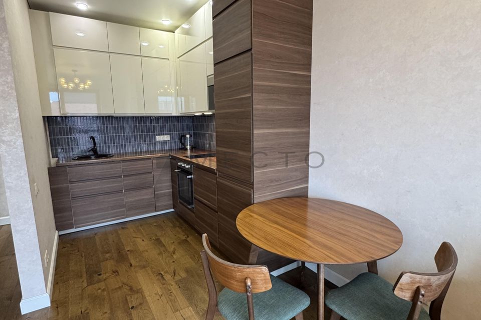 Сдаётся 1-комнатная квартира, 46 м²