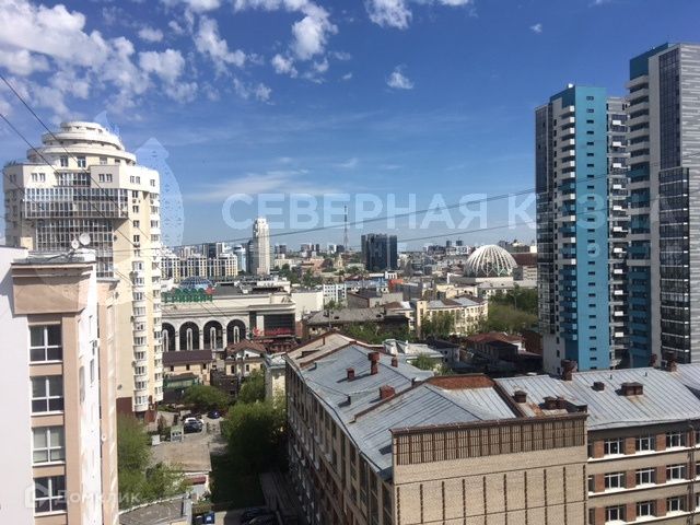 Продаётся 3-комнатная квартира, 116 м²
