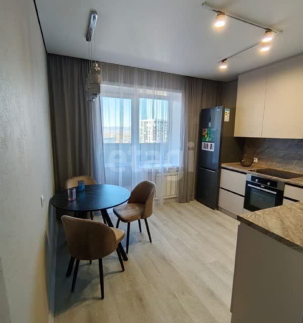 Продаётся 2-комнатная квартира, 80 м²