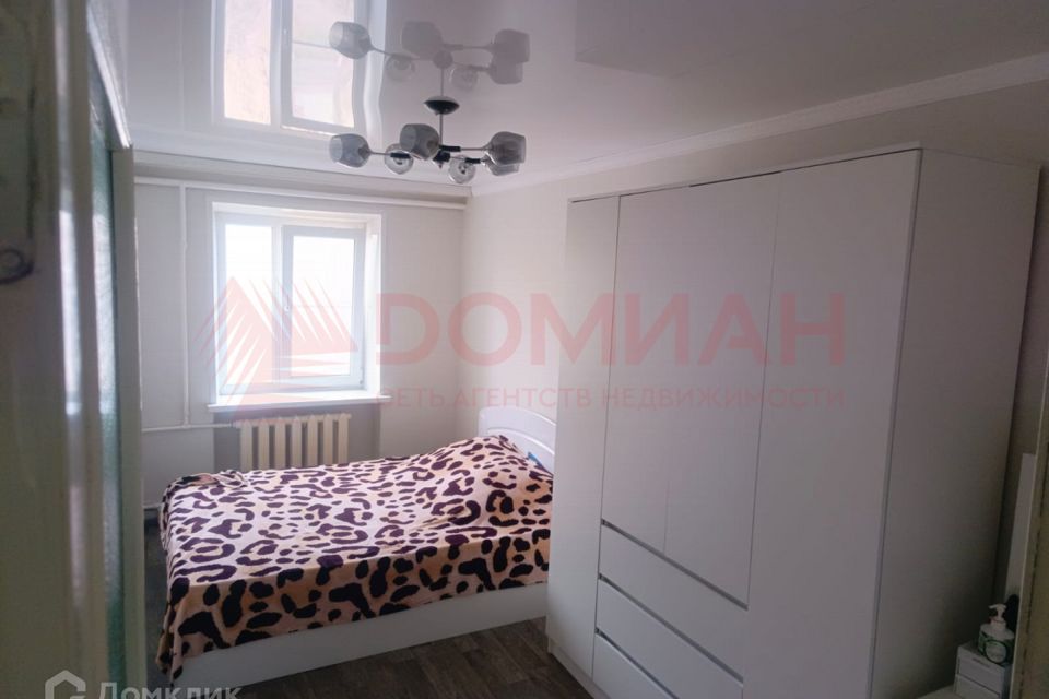 Продаётся 3-комнатная квартира, 55.6 м²
