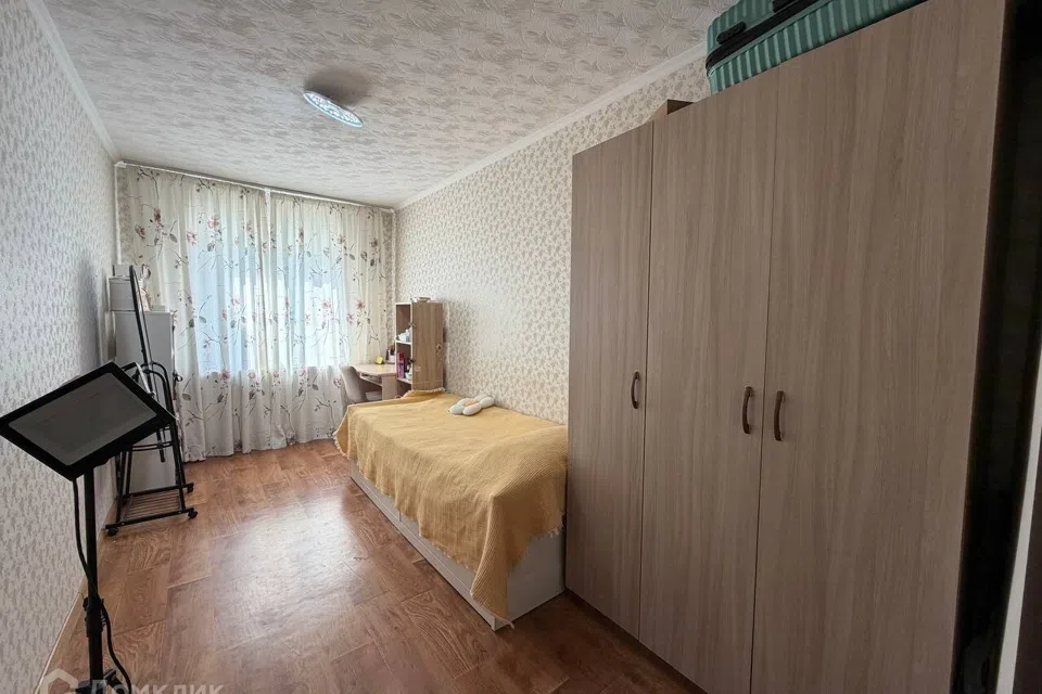 Продаётся 3-комнатная квартира, 56 м²