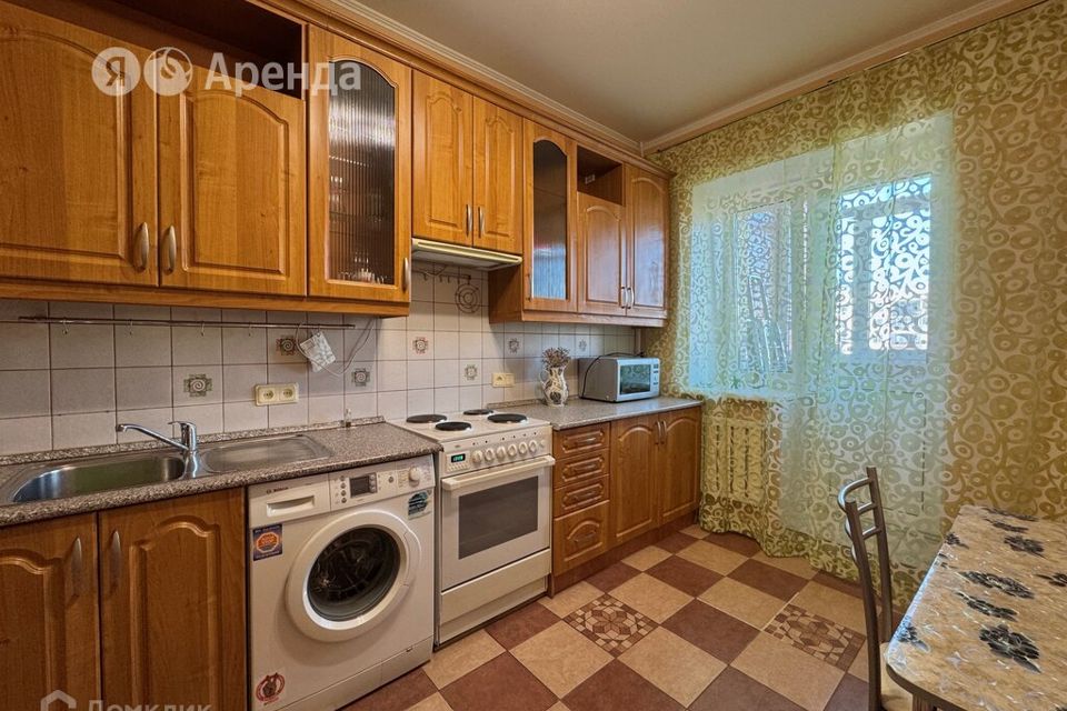 Сдаётся 1-комнатная квартира, 43 м²