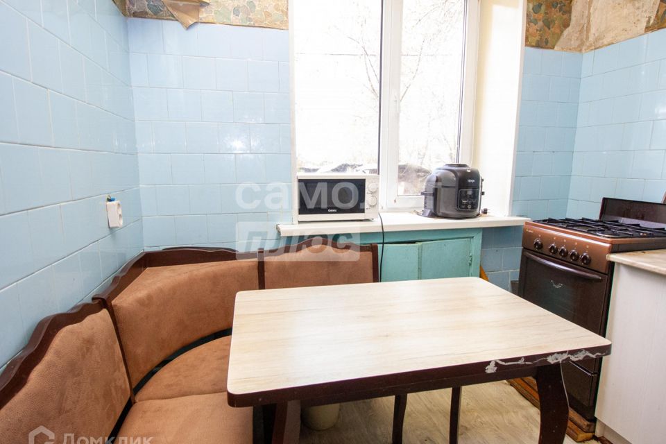 Продаётся 3-комнатная квартира, 54.6 м²