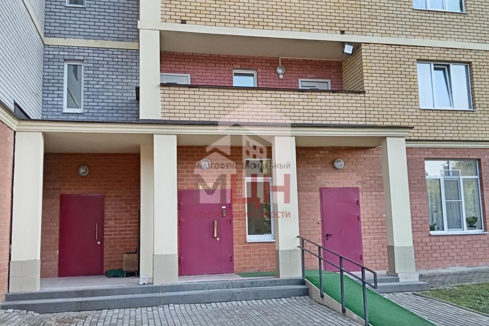 Продаётся 2-комнатная квартира, 80.8 м²