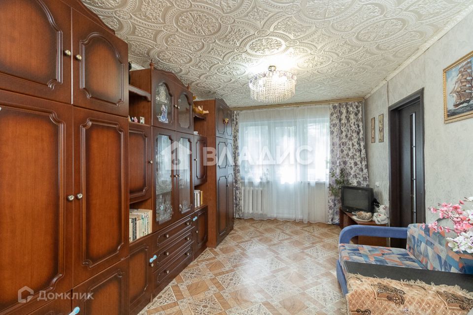 Продаётся 3-комнатная квартира, 56.7 м²