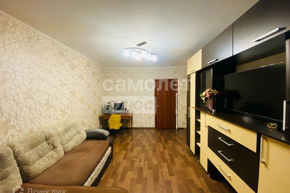 Продаётся 1-комнатная квартира, 39 м²