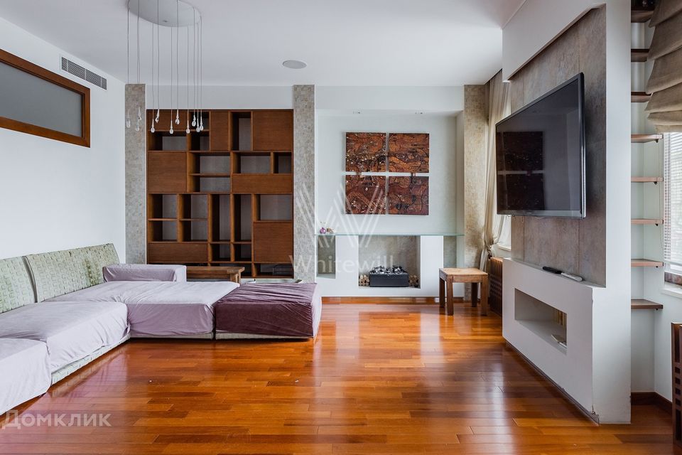 Сдаётся 3-комнатная квартира, 175 м²
