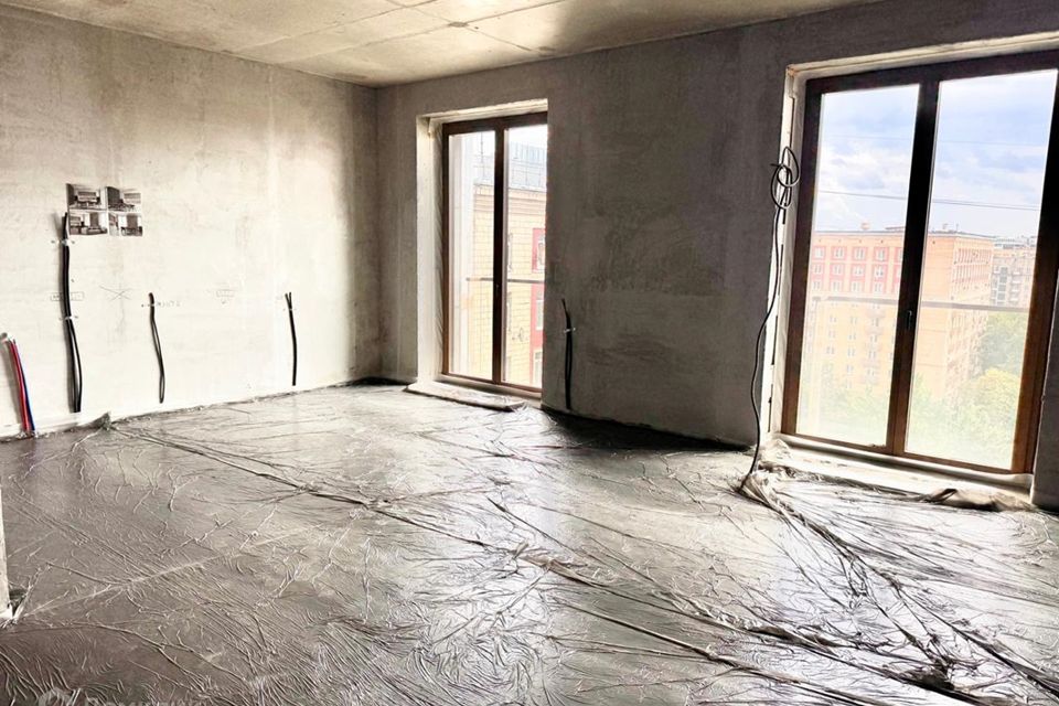 Продаётся 4-комнатная квартира, 150 м²