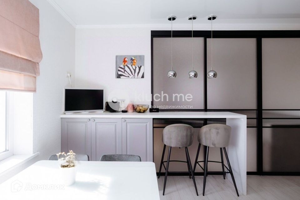 Продаётся 2-комнатная квартира, 58 м²