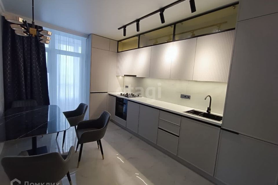 Продаётся 3-комнатная квартира, 72 м²