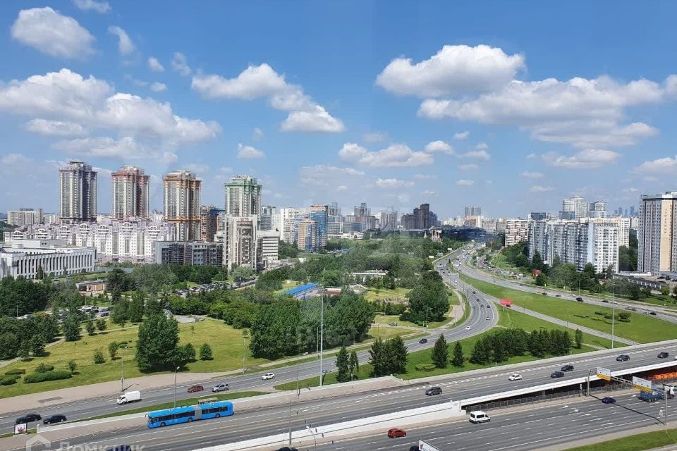 Продаётся 2-комнатная квартира, 68.1 м²