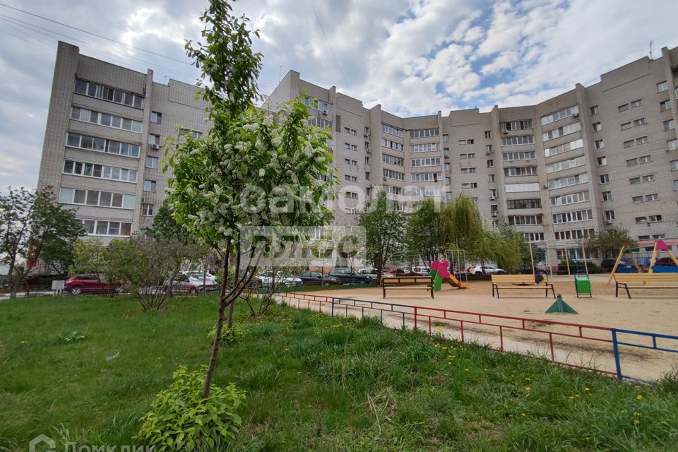 Продаётся 3-комнатная квартира, 59.7 м²