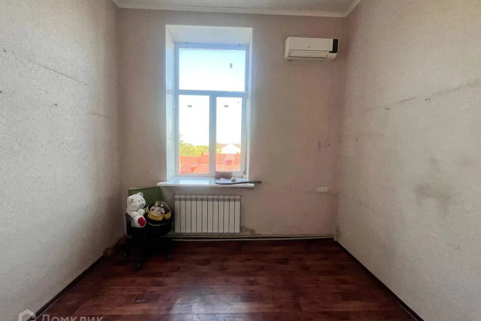 Продаётся 3-комнатная квартира, 60.3 м²